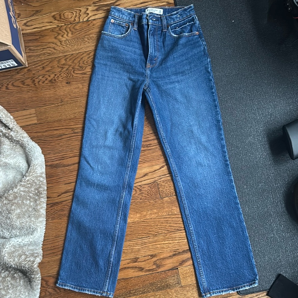 Abercrombie High Rise Jeans